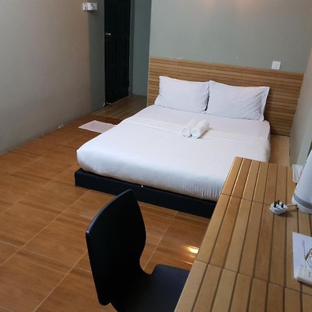 Qing Yun Rest House Gadong 1St Branch Kampong Gadong Esterno foto
